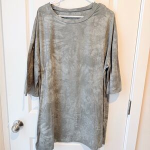 Oversized Drop Shoulder Tie-Dye Tee